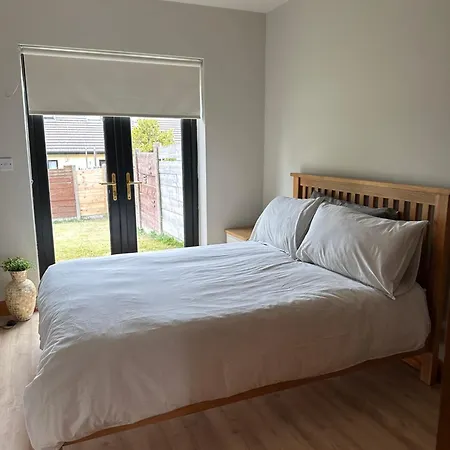 Nem Place, Modern Two-bedroom Close To Centre * Galway