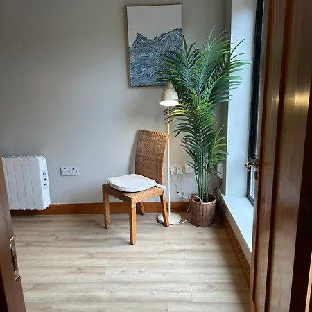 Nem Place, Modern Two-bedroom Close To Centre Galway
